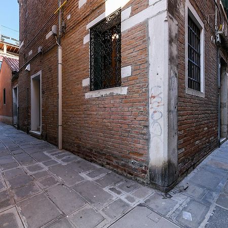 La Perla Apartment Venesia Bagian luar foto