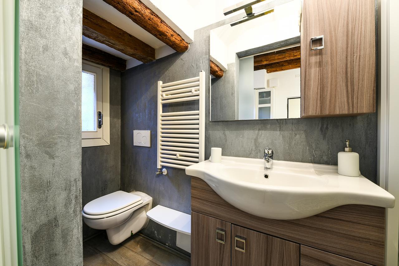 La Perla Apartment Venesia Bagian luar foto